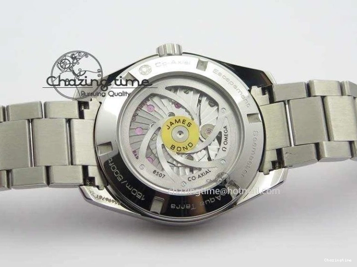 0822 QuickDry Aqua Terra ‘James Bond’ SS JHF Best Edition Blue Dial On SS Bracelet A 8203